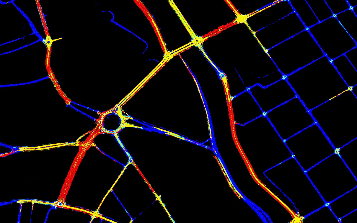 Same simulated corridor under Quantum Verse coordination, with shorter bottlenecks and more balanced flow.